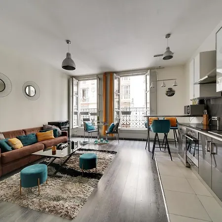 Charming And Bright Apt Near The Centre Pompidou Párizs